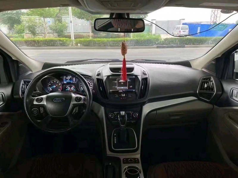 北京14年福特翼虎4