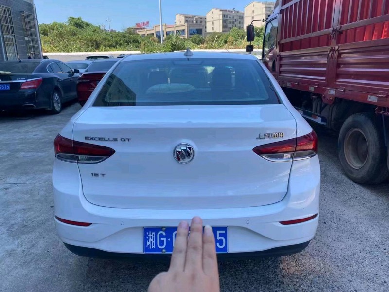 邵阳19年别克英朗2