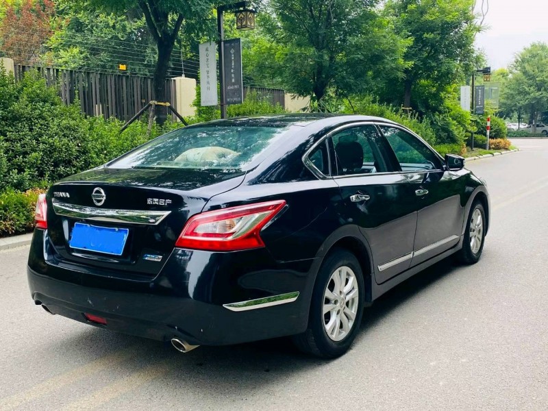 聊城13年日產天籟8