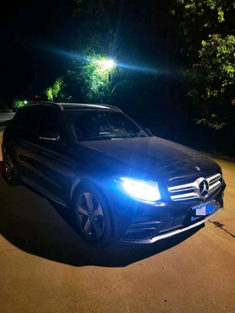 枣庄17年奔驰GLC2