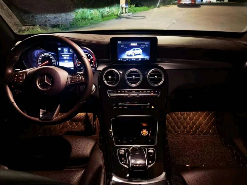 枣庄17年奔驰GLC5