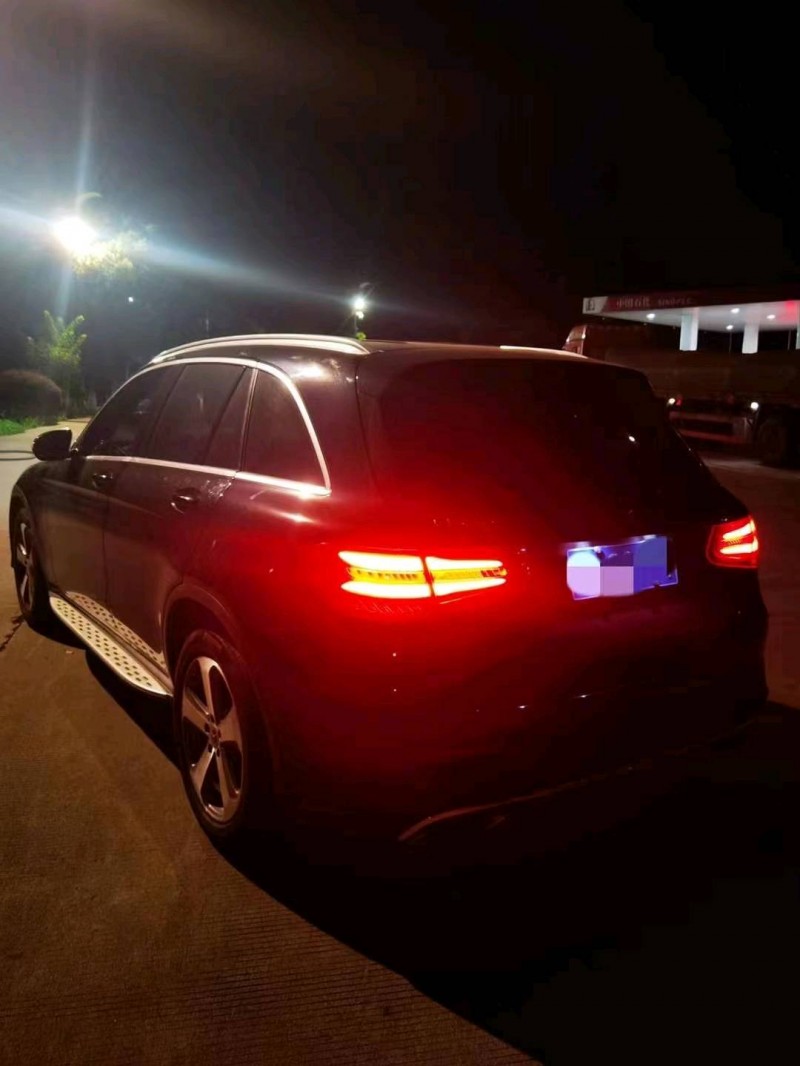 枣庄17年奔驰GLC9