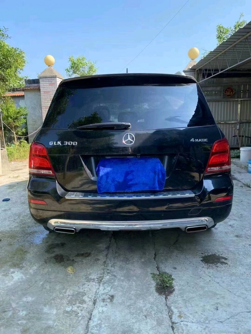 东营13年奔驰GLK7