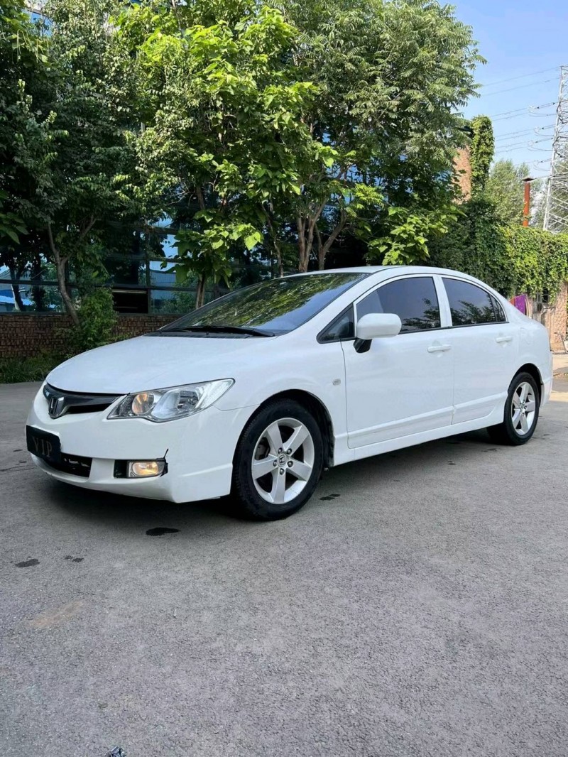 沈阳13年本田思铭2