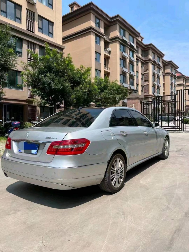 东营10年奔驰E5