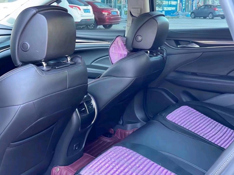 东营18年别克君越9