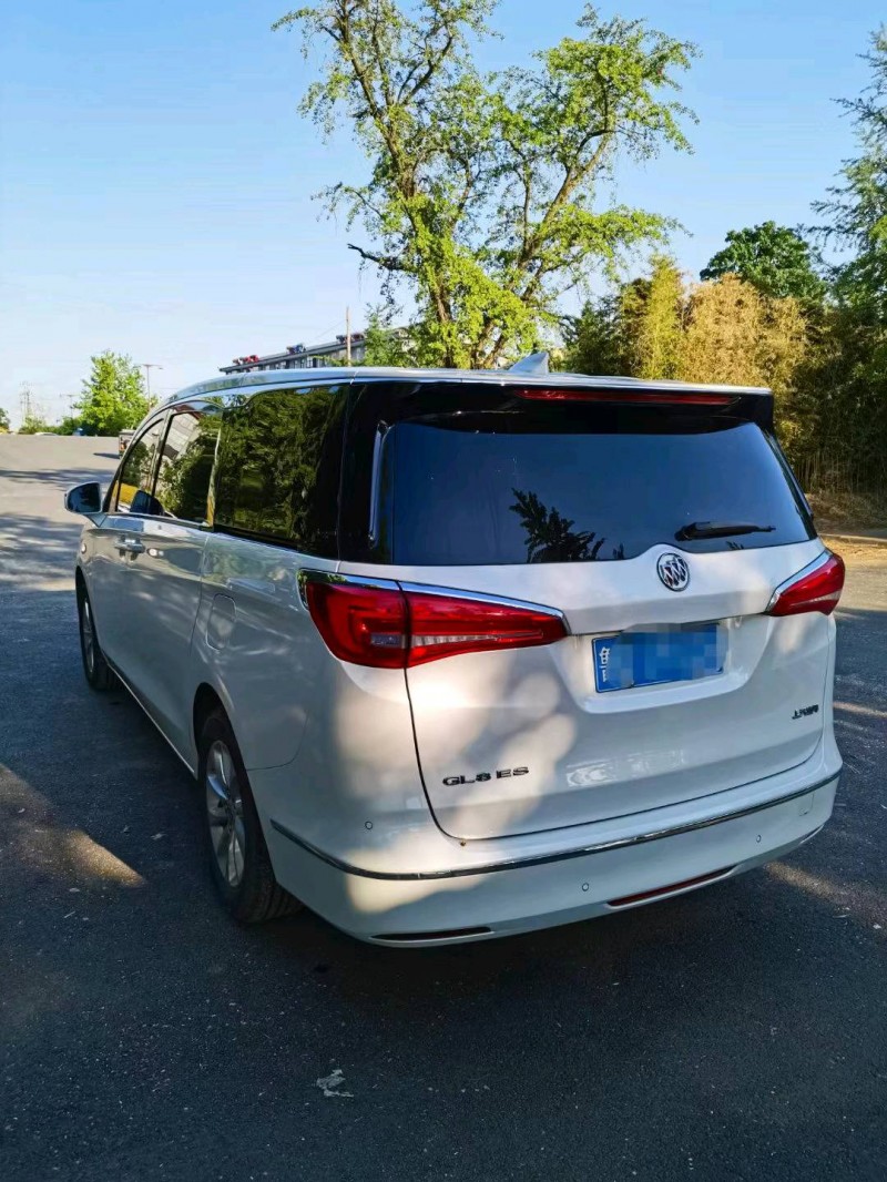 东营19年别克GL87