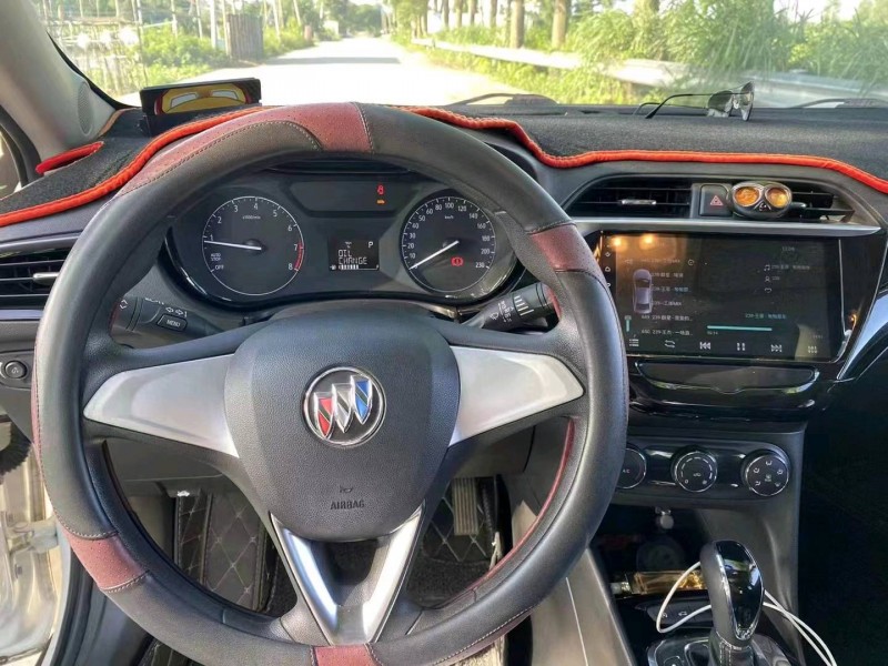 广州18年别克凯越9