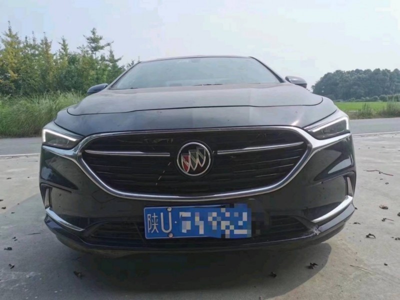 成都21年别克君越1