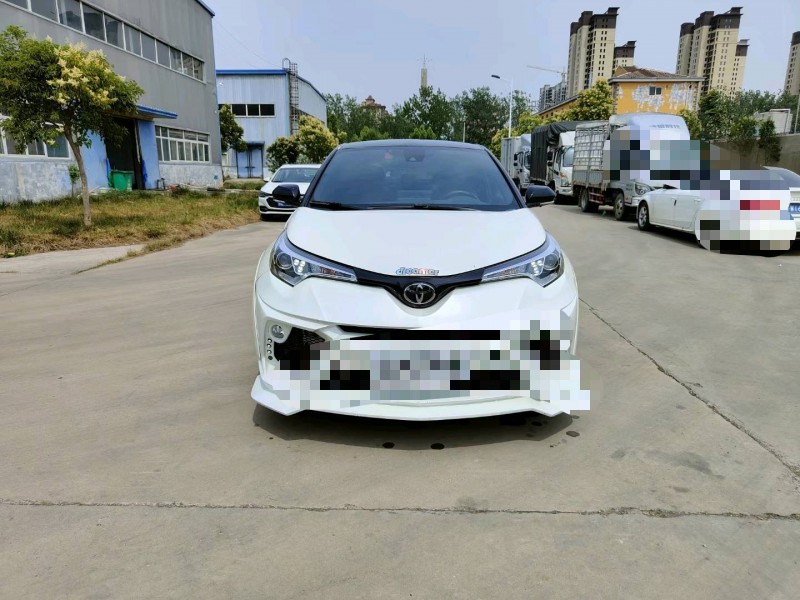 北京21年丰田CHR1