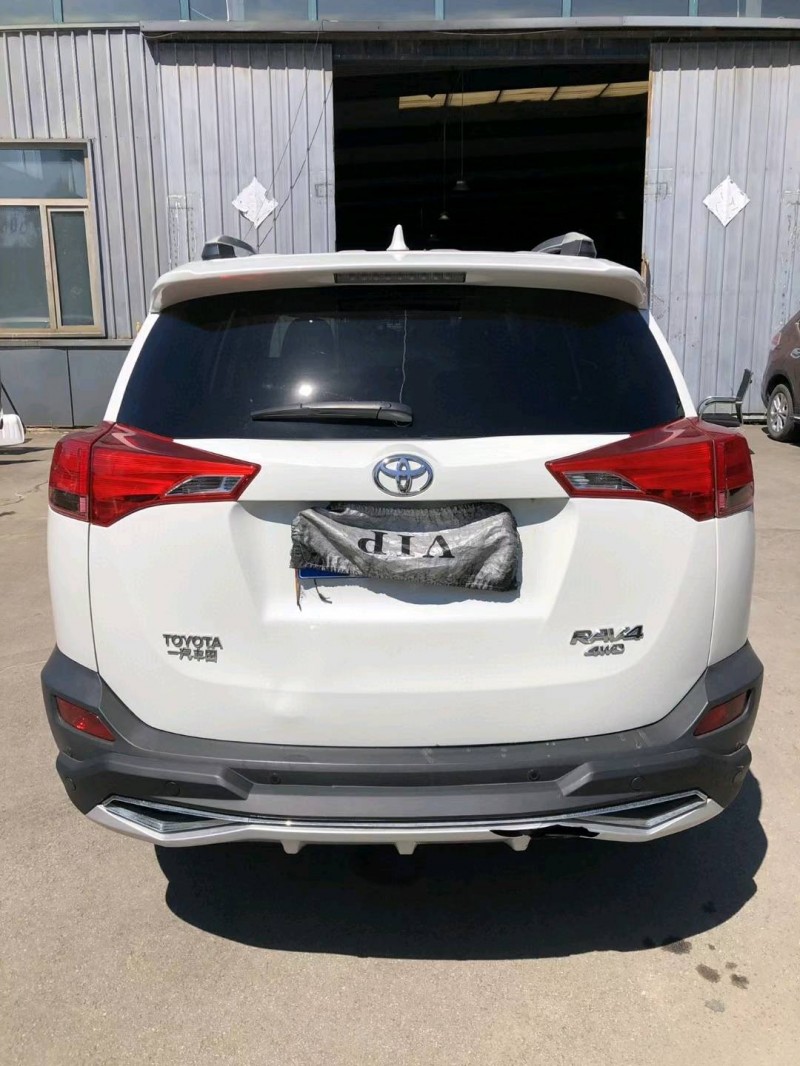 沈阳15年丰田RAV45