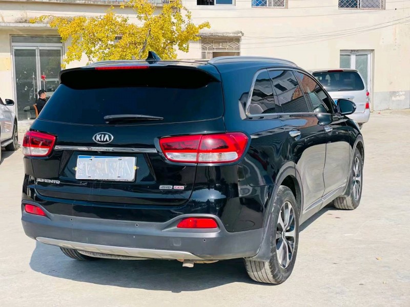 徐州16年起亚索兰托3