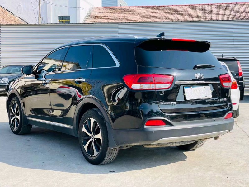 徐州16年起亚索兰托9