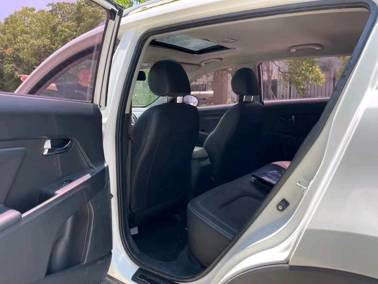 盐城14年起亚智跑5