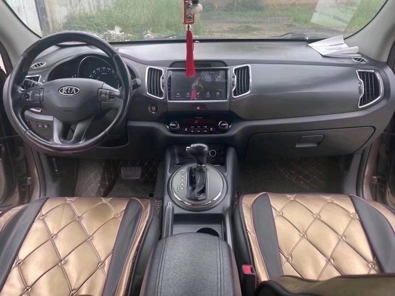 北京14年起亚智跑6