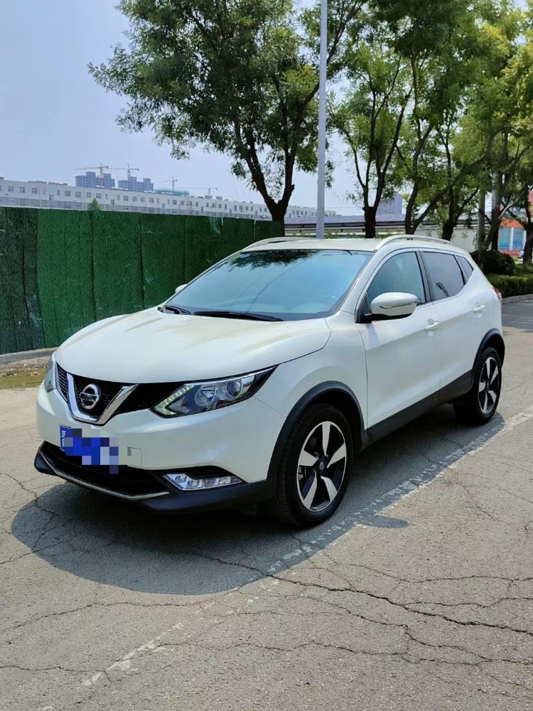聊城18年日產逍客3