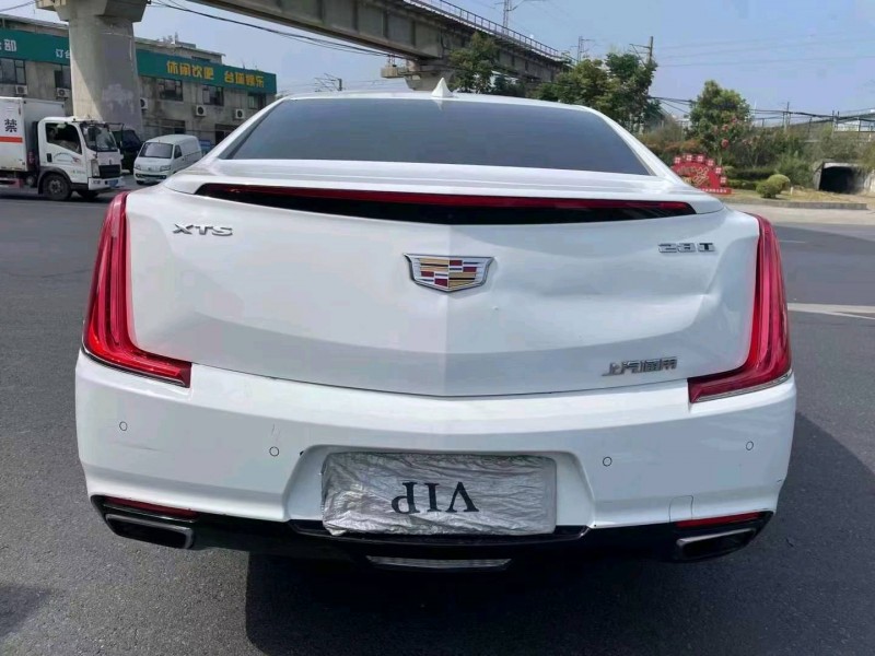 北京18年凯迪拉克XTS9