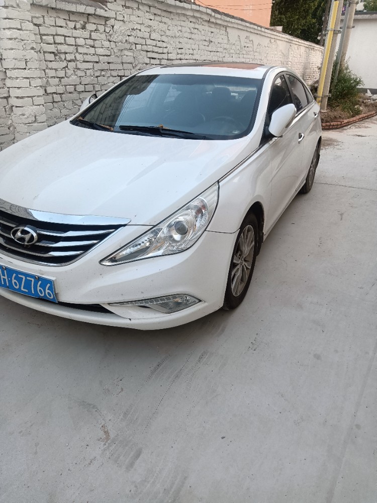 潍坊15年现代索纳塔八2