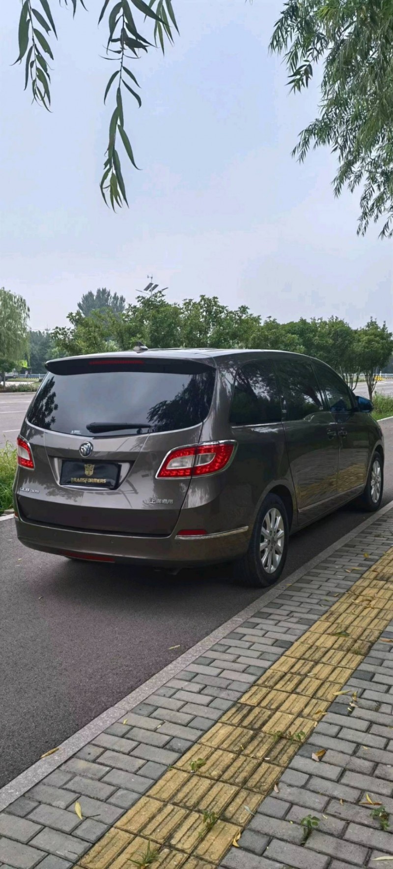 烟台13年别克GL87