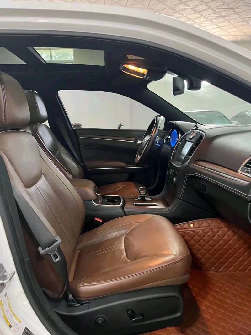 廊坊15年克萊斯勒300C6