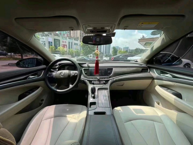 邵阳16年别克君越1