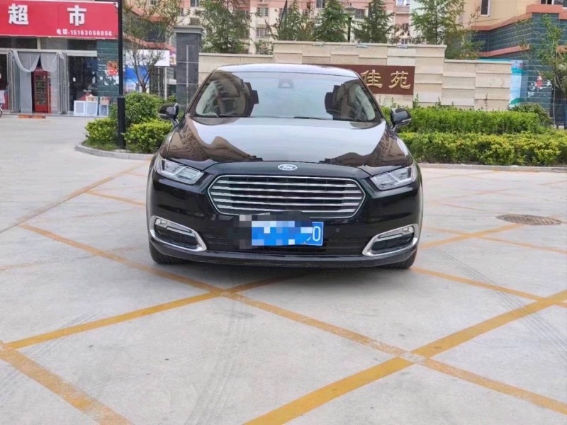 北京17年福特金牛座1