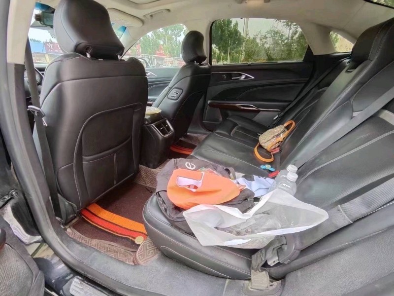 北京17年福特金牛座5