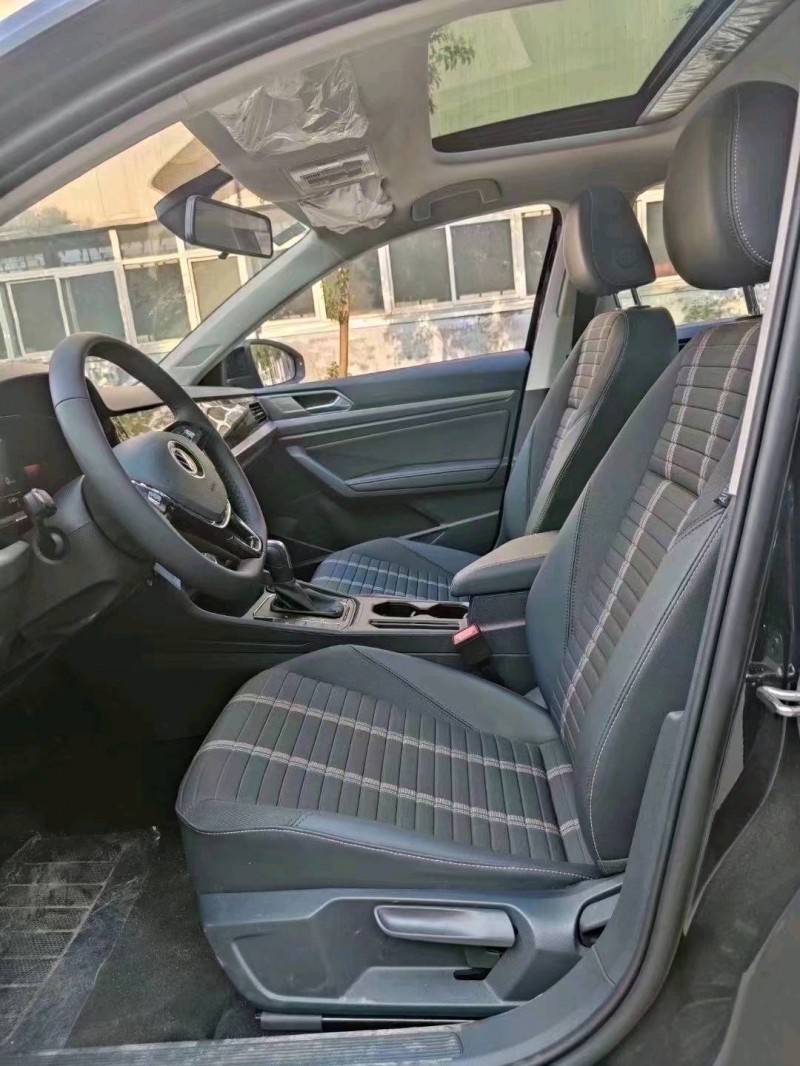 北京22年大众朗逸6