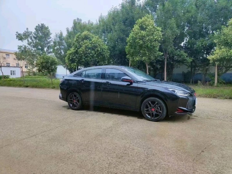 北京22年东风奕炫6