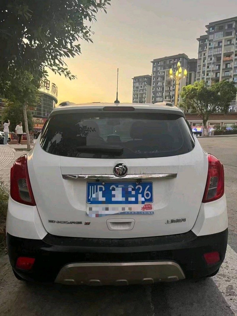 成都14年别克昂科拉3