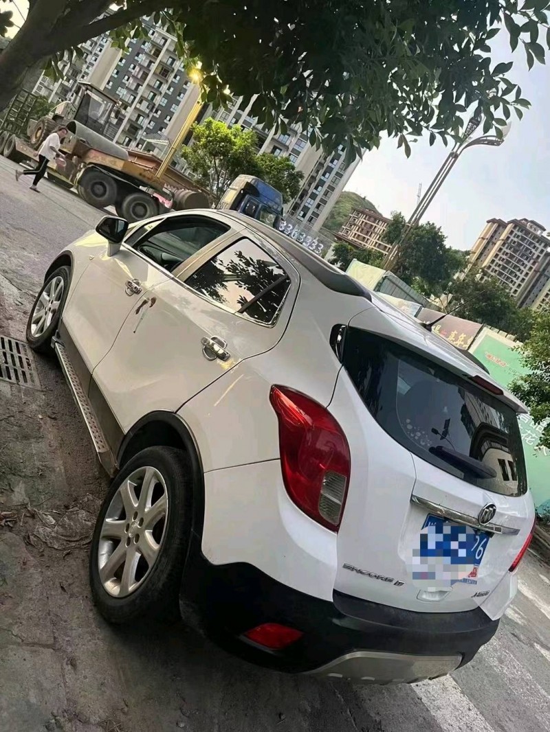 成都14年别克昂科拉5