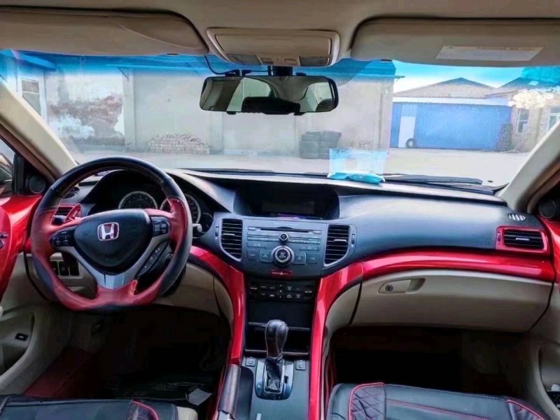 东营12年本田思铂睿5