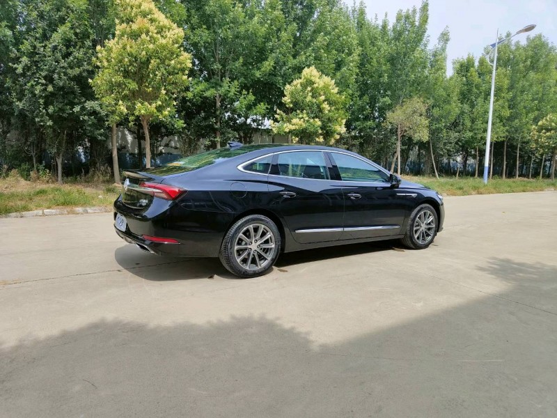 北京22年别克君越7