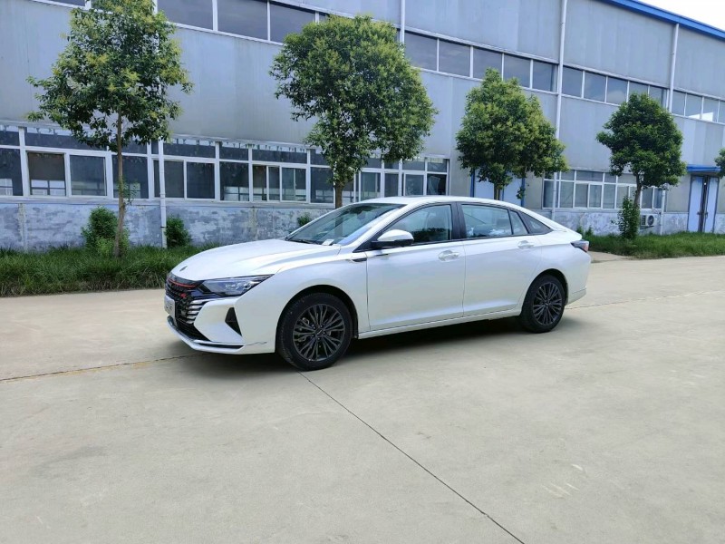 北京22年东风奕炫3