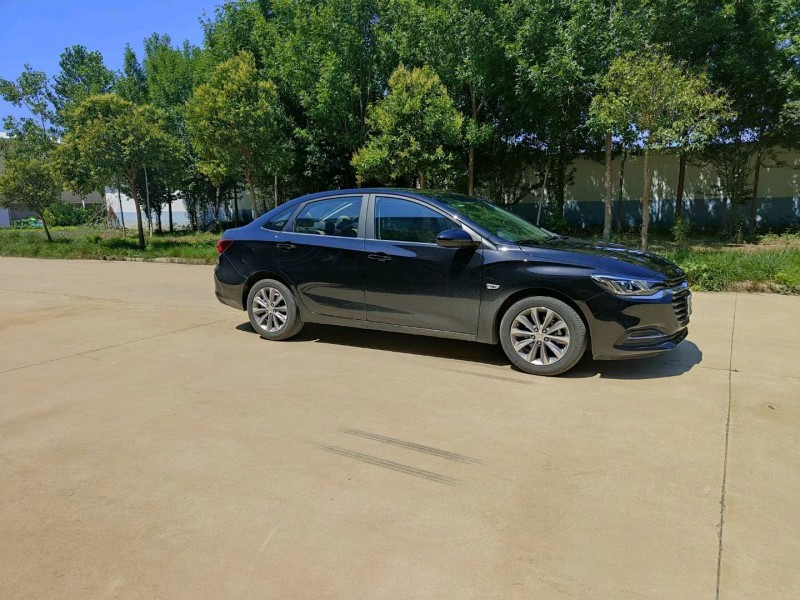 北京22年雪佛兰科鲁泽2