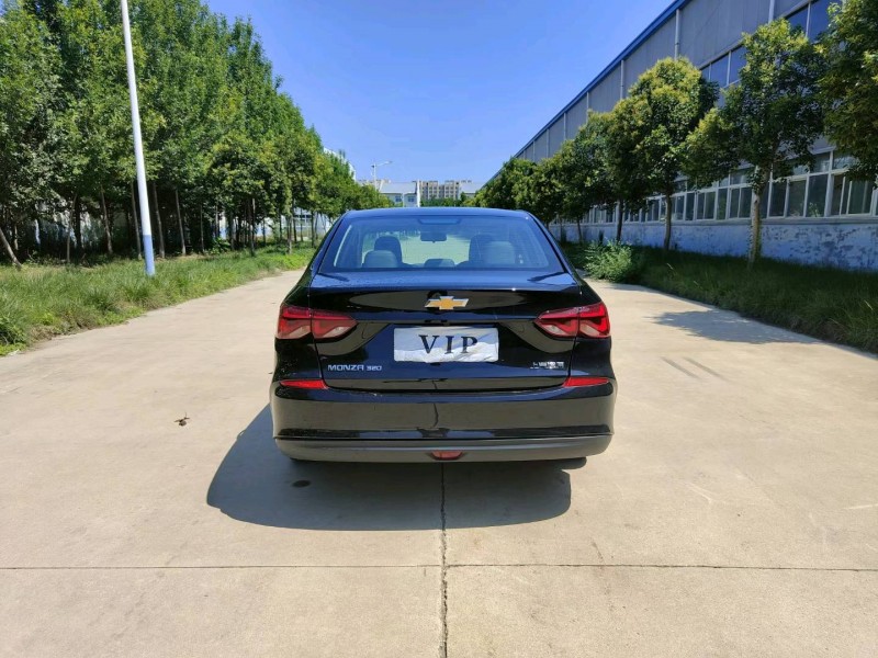 北京22年雪佛兰科鲁泽9