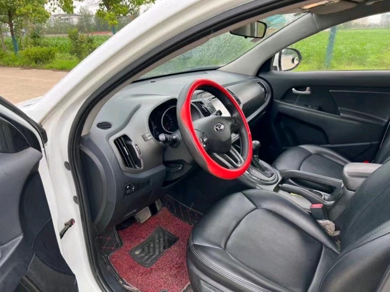 盐城16年起亚智跑6