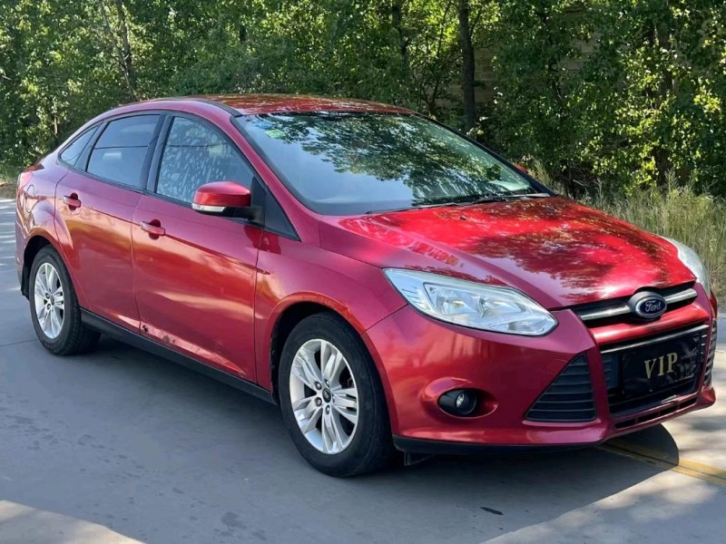 青岛14年福特福克斯3