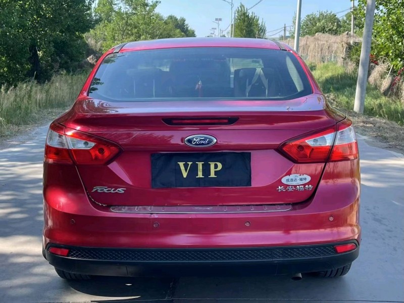 青岛14年福特福克斯9