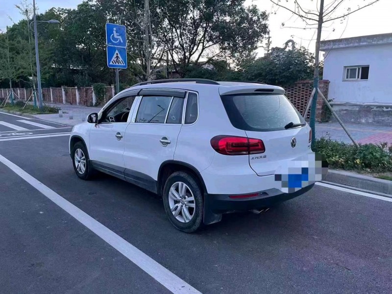 北京16年大众途观7