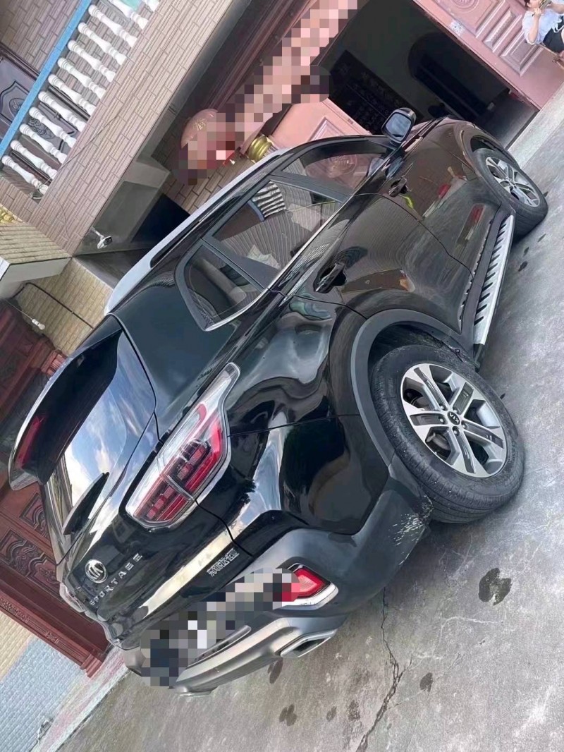 潍坊20年起亚智跑8