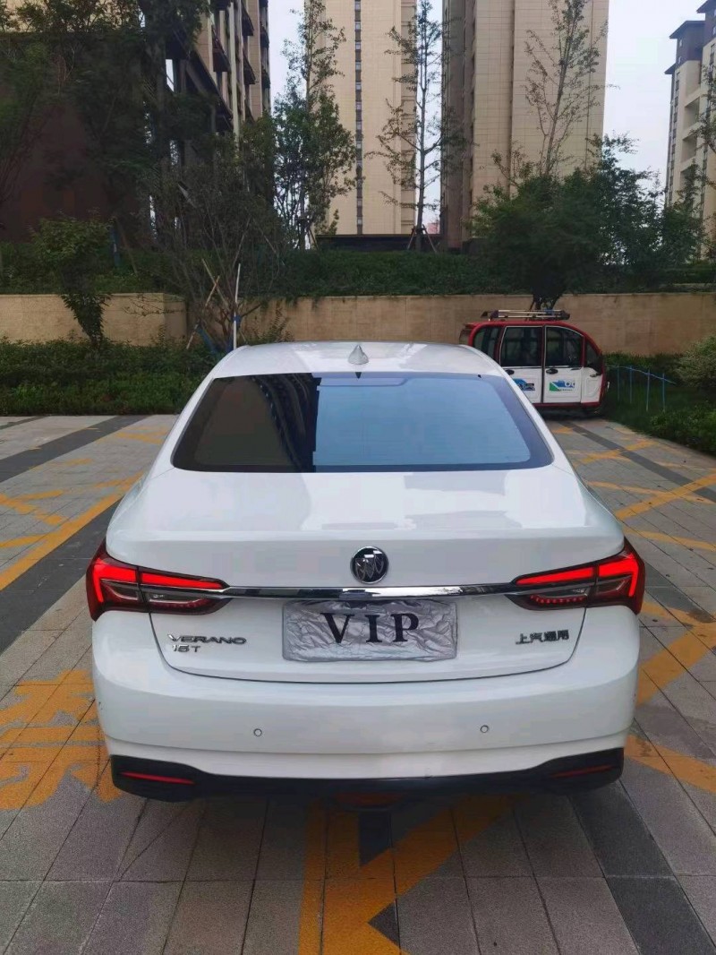 枣庄21年别克威朗3