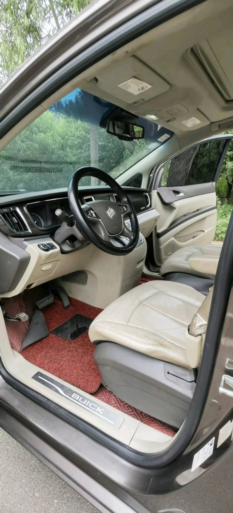 东营13年别克GL85