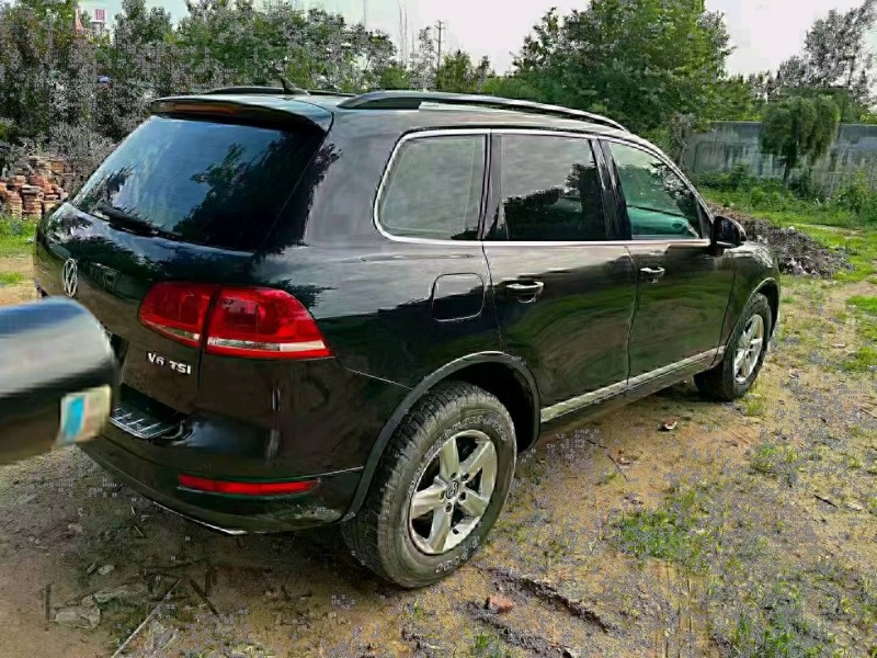 潍坊15年大众途锐4