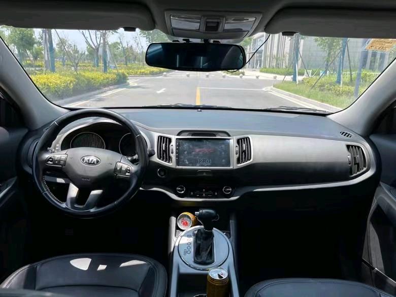 盐城17年起亚智跑7