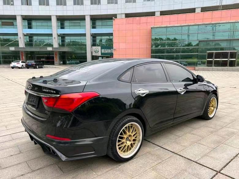 盐城16年现代名图9