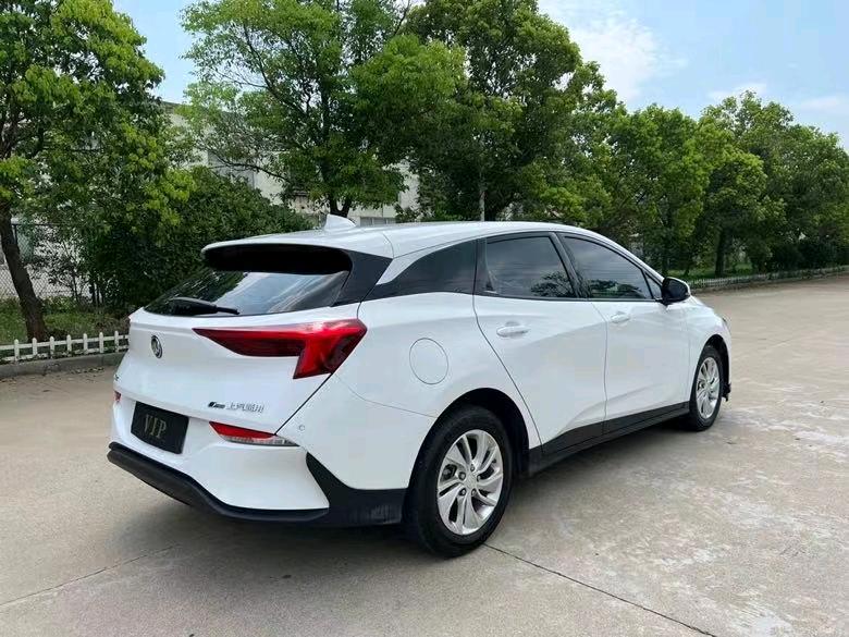 盐城22年别克微蓝8