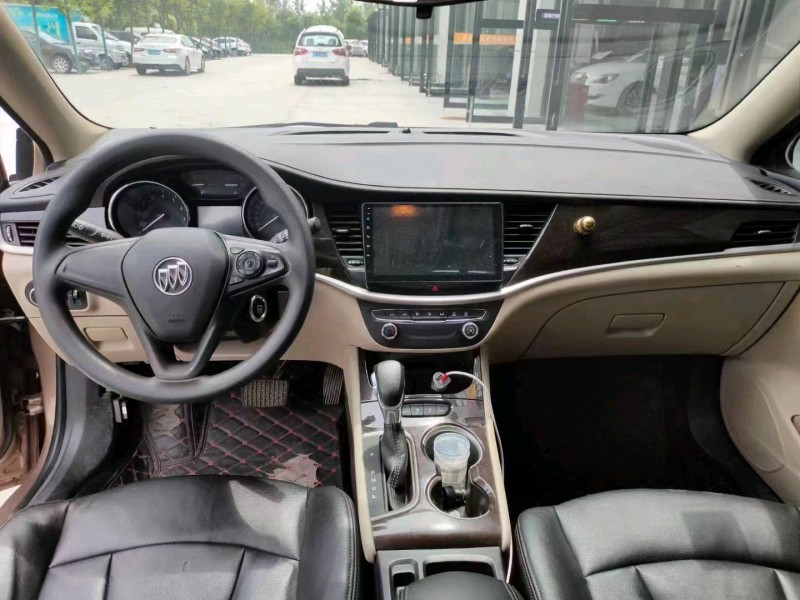 北京17年别克威朗3