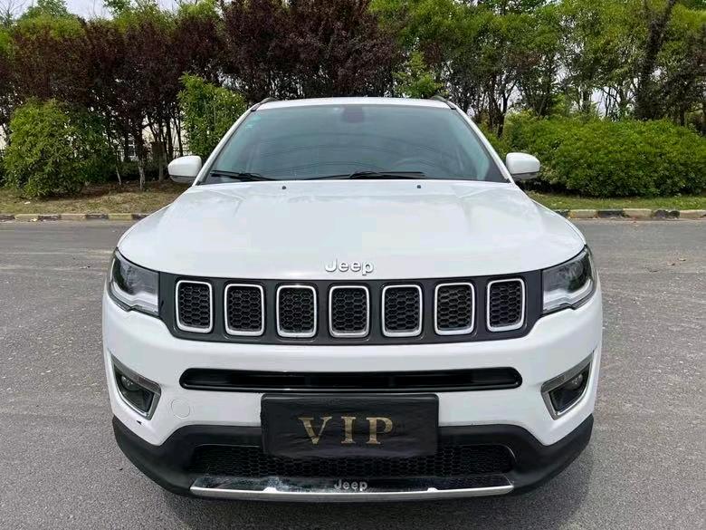 鹽城17年Jeep指南者1