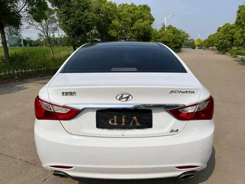 盐城14年现代索纳塔八9